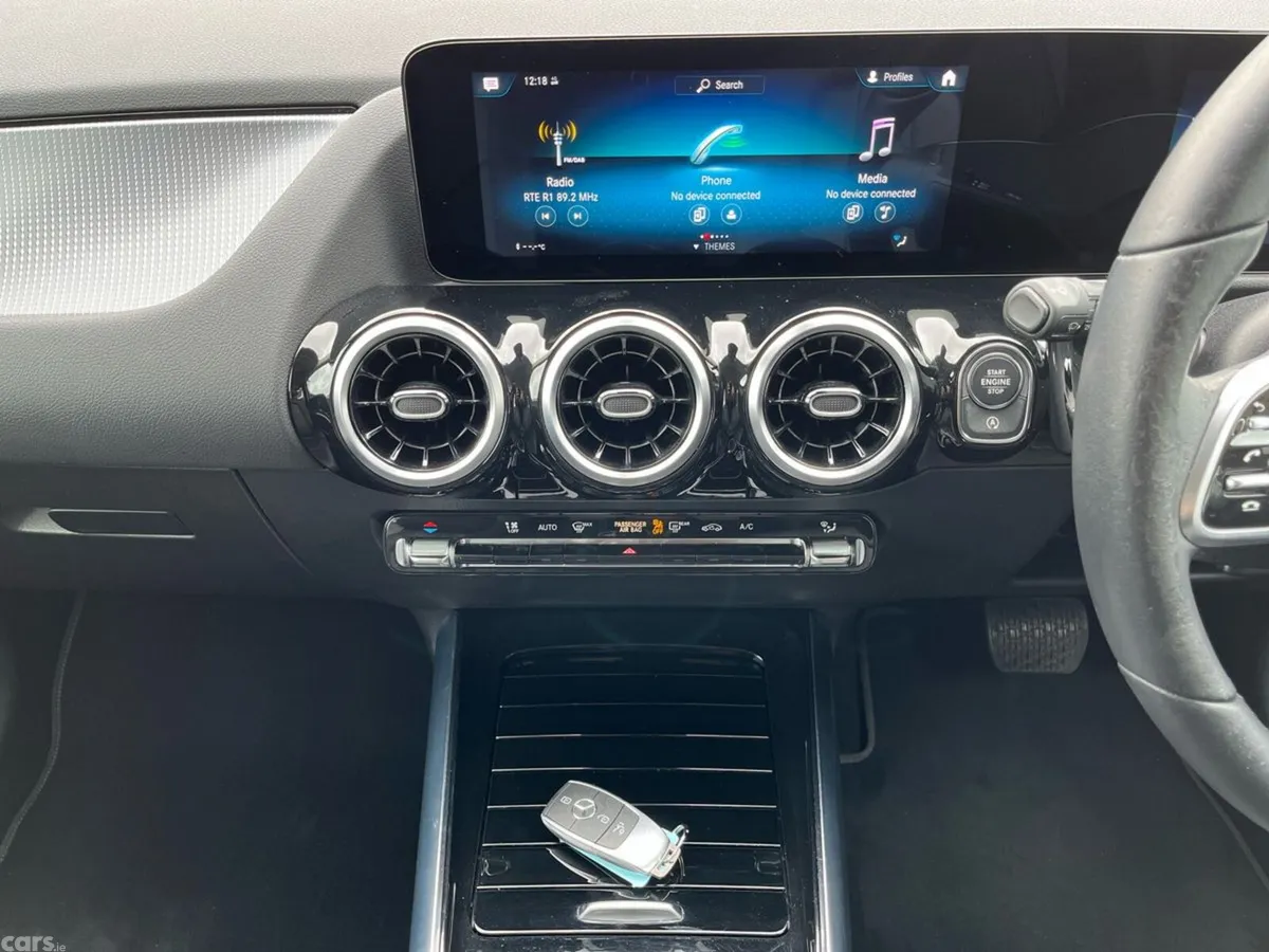 Mercedes-Benz GLA SUV, Petrol, 2022, Black