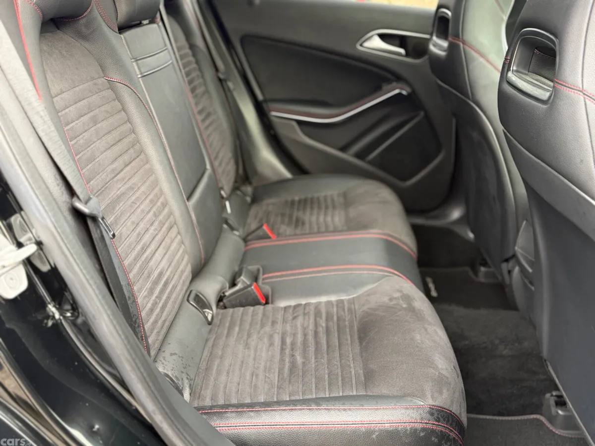 Mercedes-Benz A-Class Hatchback, Petrol, 2013, Black