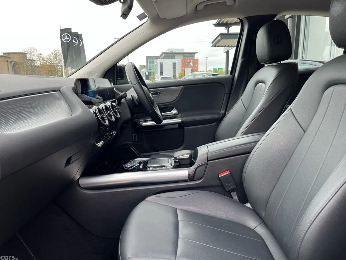 Mercedes-Benz GLA SUV, Petrol, 2022, Black