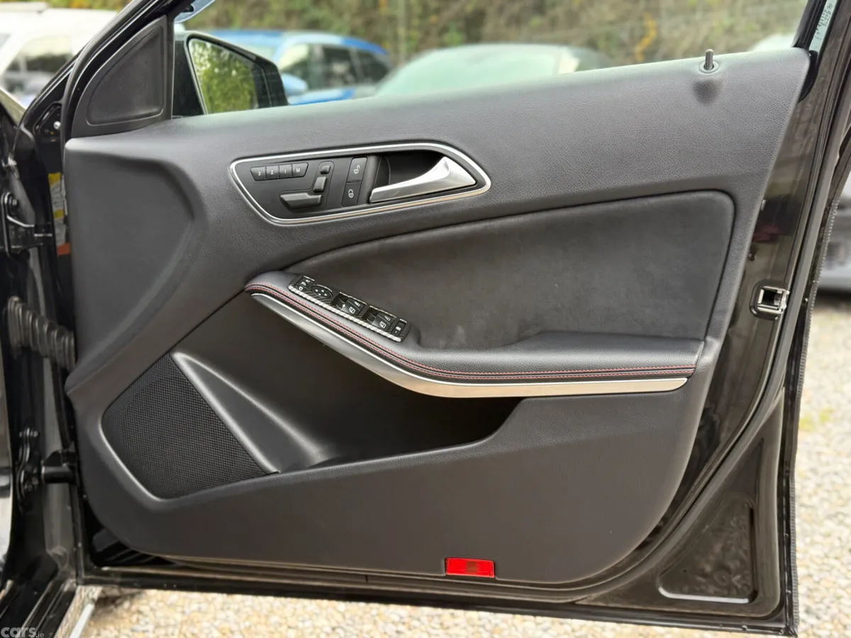 Mercedes-Benz A-Class Hatchback, Petrol, 2013, Black