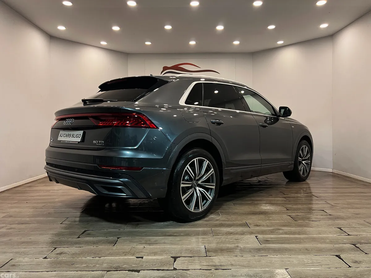 Audi Q8 Hatchback, Diesel, 2019, Grey