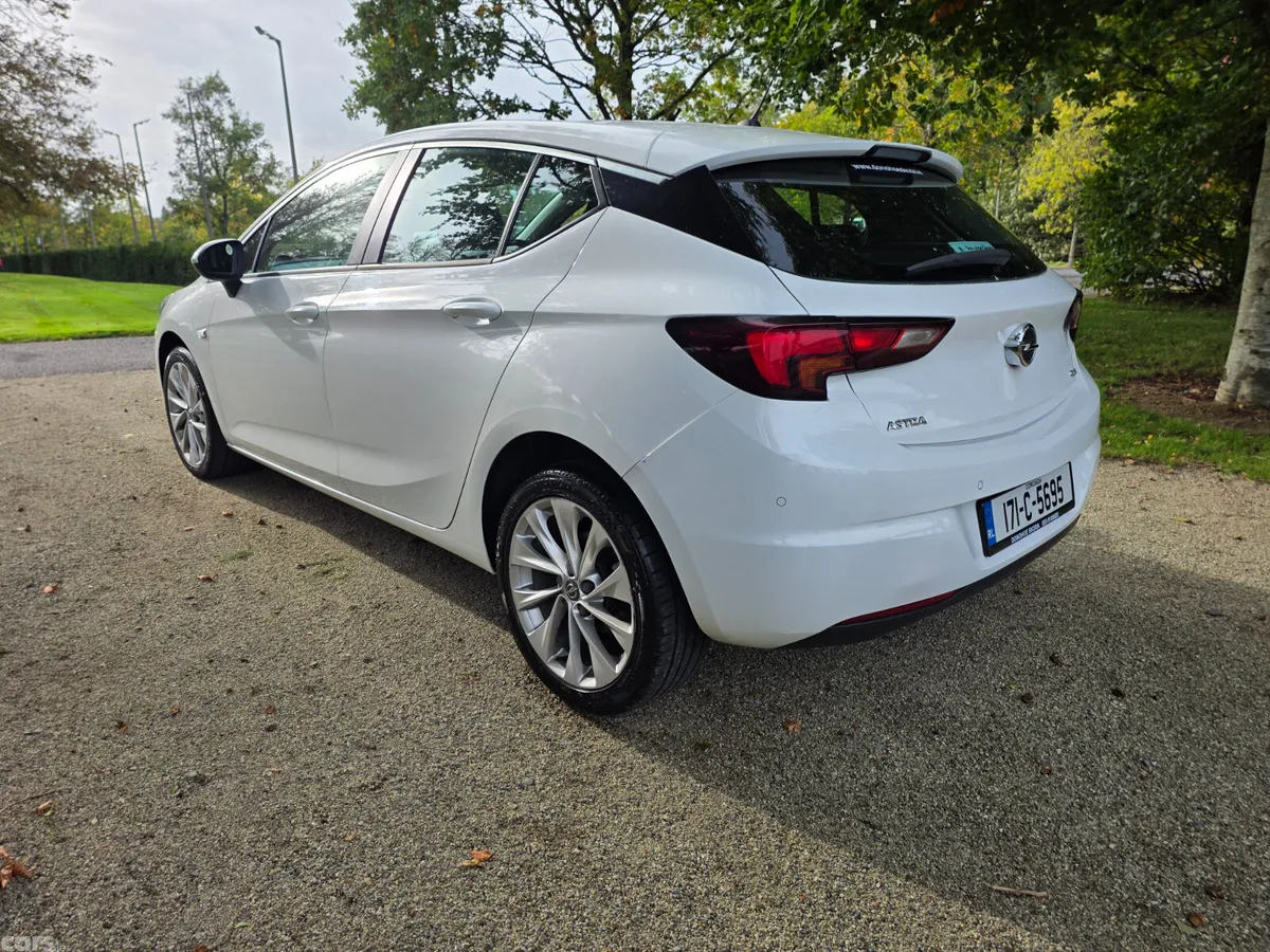 Opel Astra Hatchback, Diesel, 2017, White