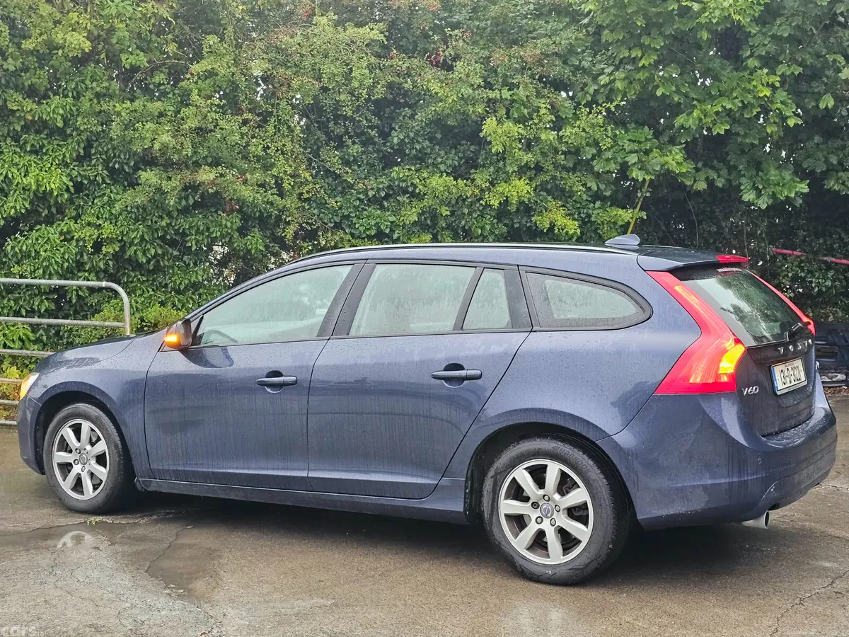 Volvo V60 Estate, Diesel, 2013, Blue