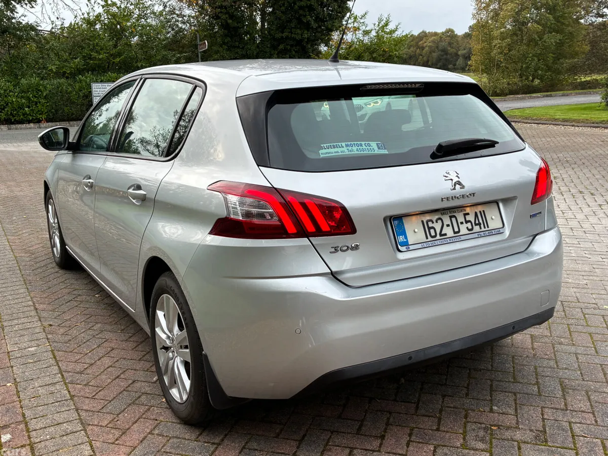 Peugeot 308 Hatchback, Petrol, 2016, Grey
