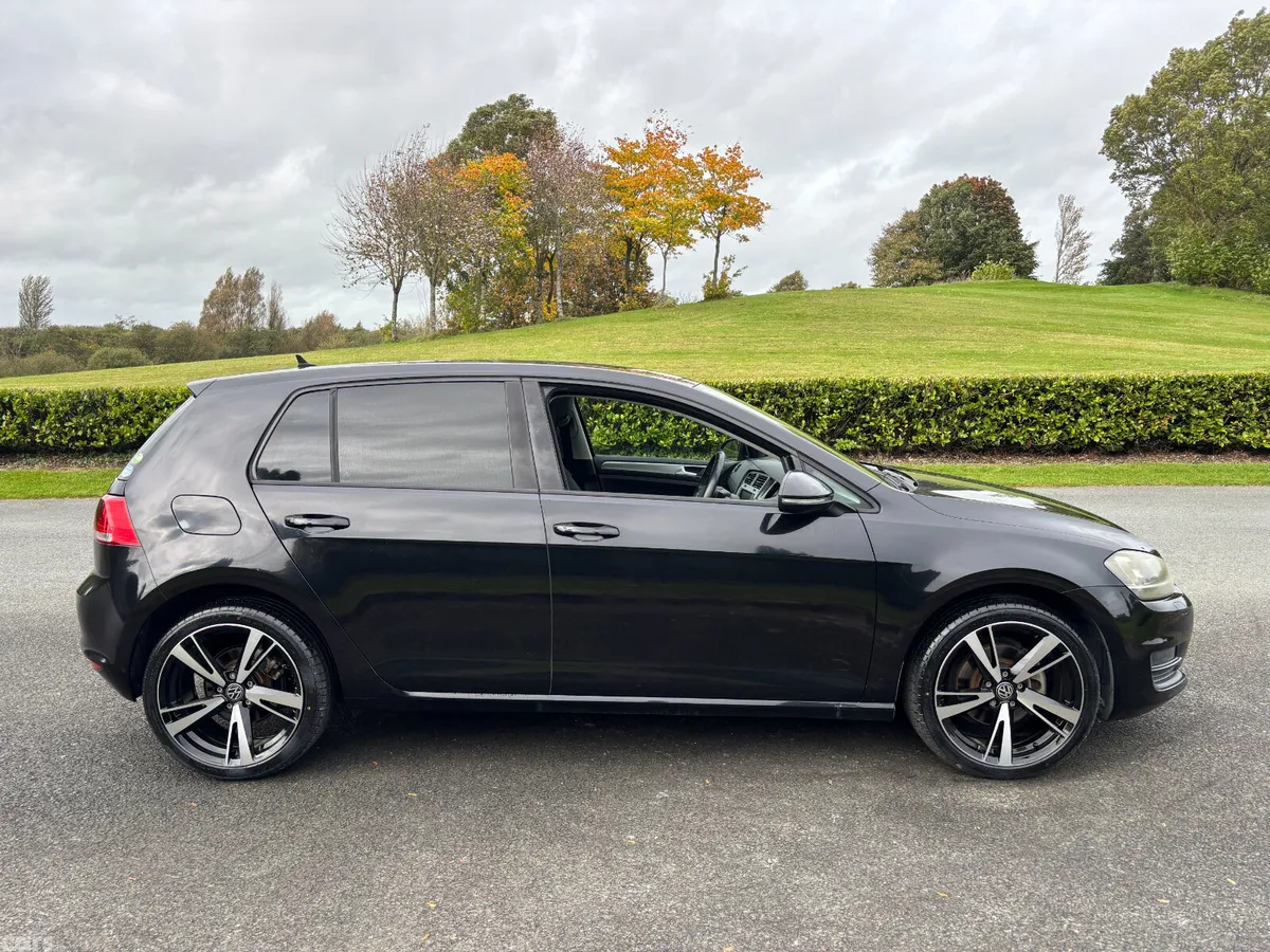 Volkswagen Golf Hatchback, Petrol, 2015, Black