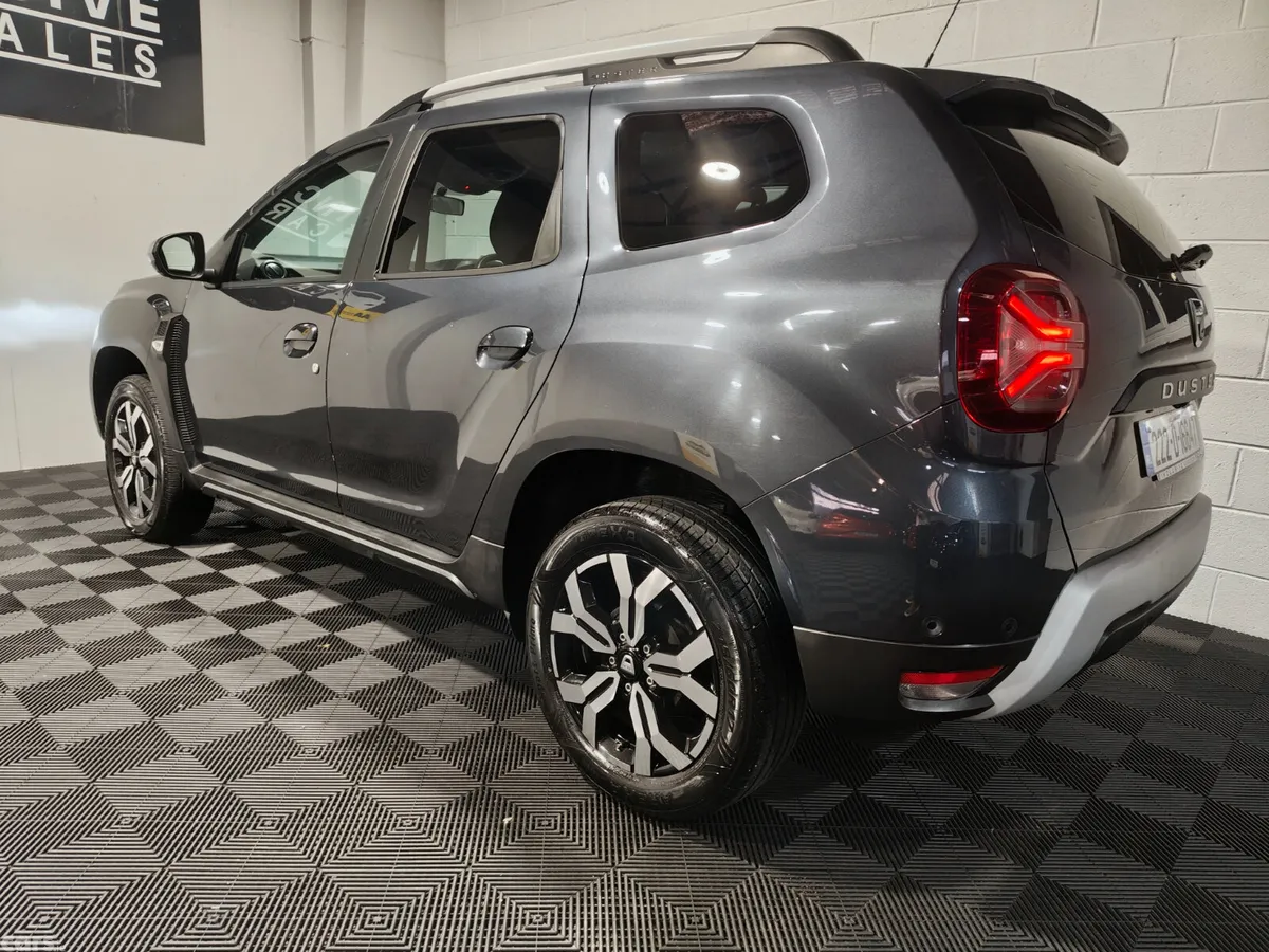 Dacia Duster SUV, Petrol, 2022, Grey