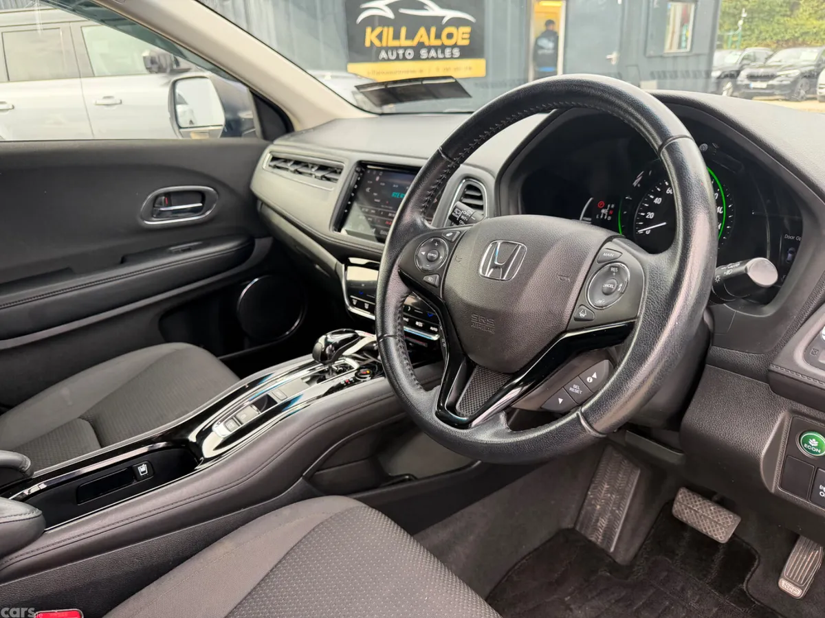Honda Vezel MPV, Petrol Hybrid, 2019, Black