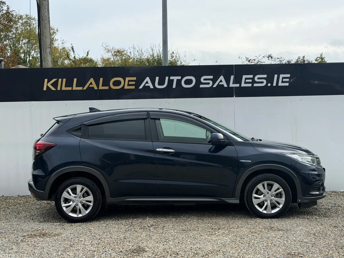 Honda Vezel MPV, Petrol Hybrid, 2019, Black