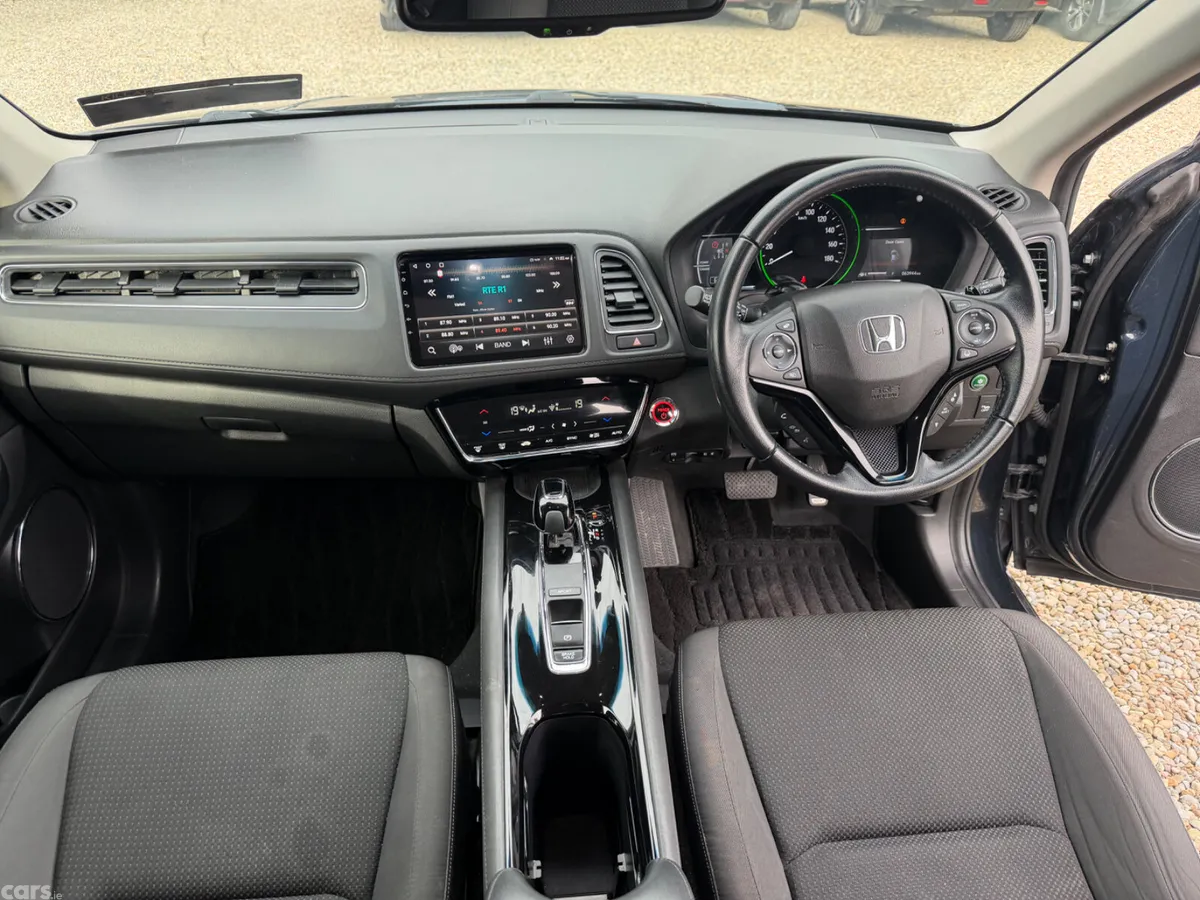 Honda Vezel MPV, Petrol Hybrid, 2019, Black