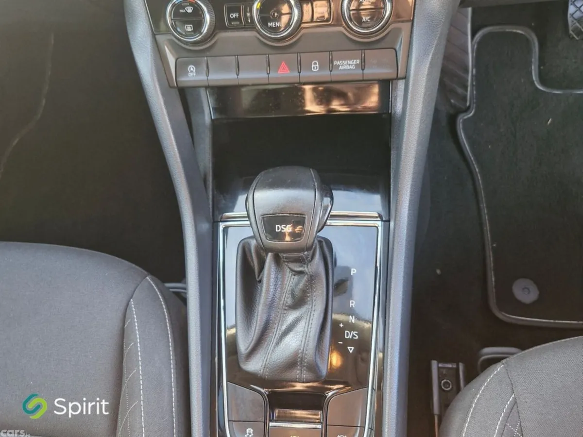 Skoda Karoq Estate, Diesel, 2020, Grey