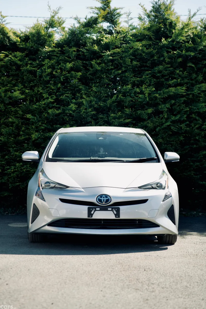 Toyota Prius Saloon, Petrol Hybrid, 2018, Silver