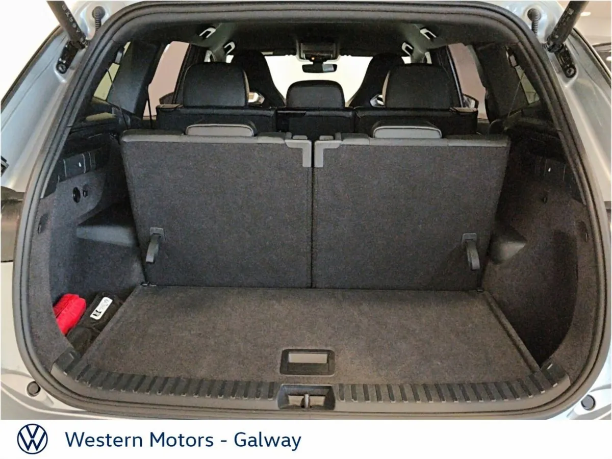 Volkswagen Tayron SUV, Diesel, 2026, Silver