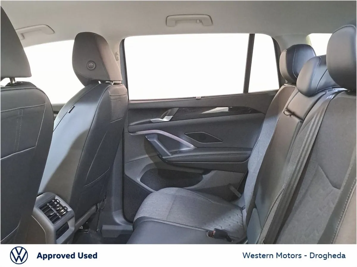 Volkswagen Tayron SUV, Diesel, 2026, Silver