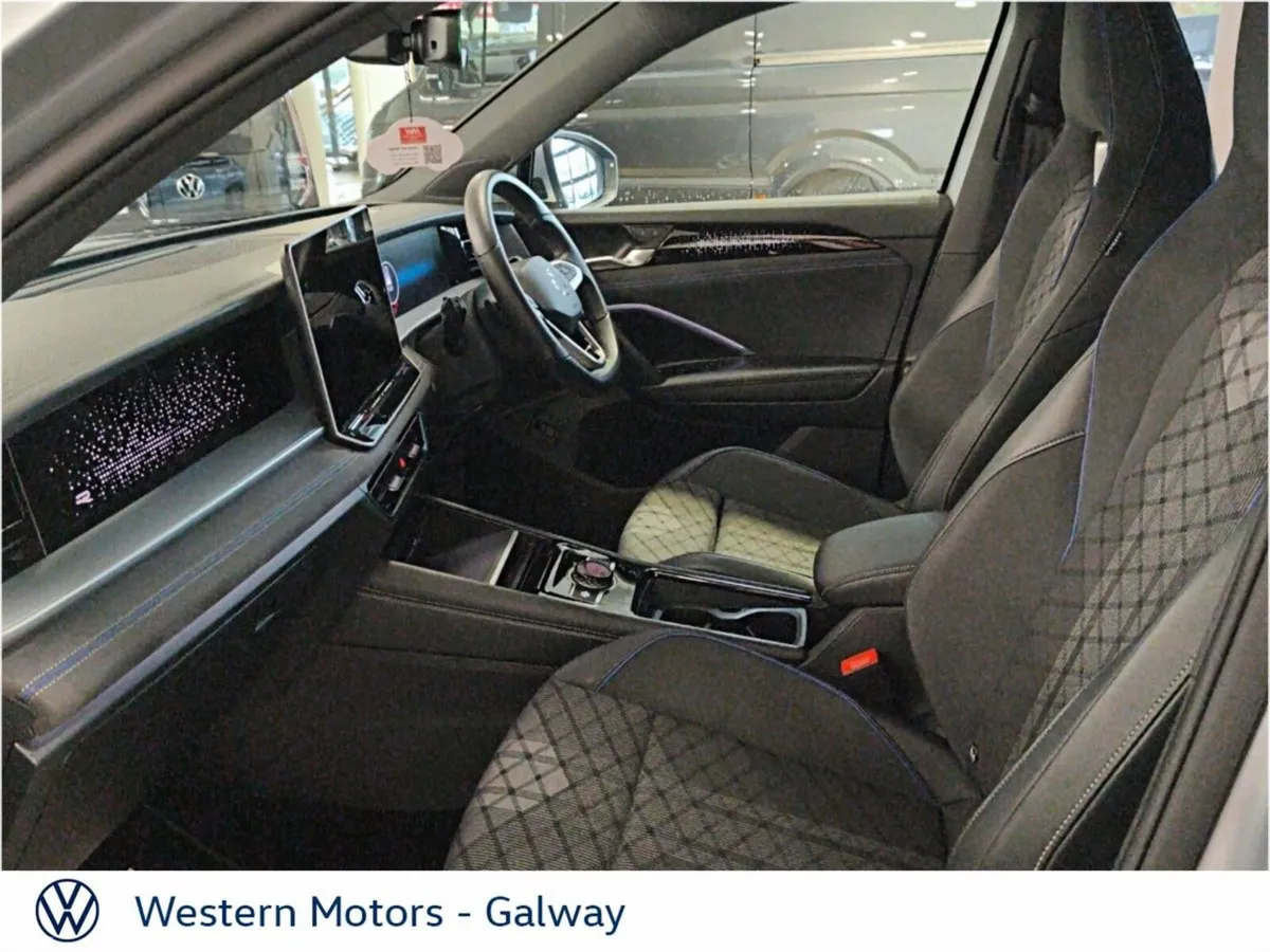 Volkswagen Tayron SUV, Diesel, 2026, Silver
