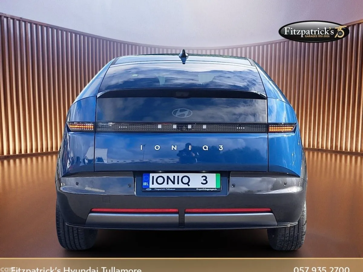 Hyundai IONIQ 3 MPV, Electric, 2027, Blue