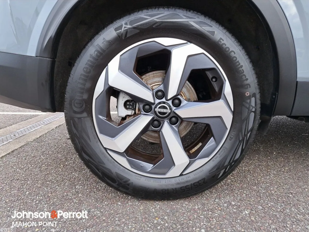 Nissan Qashqai MPV, Petrol Hybrid, 2023, Grey