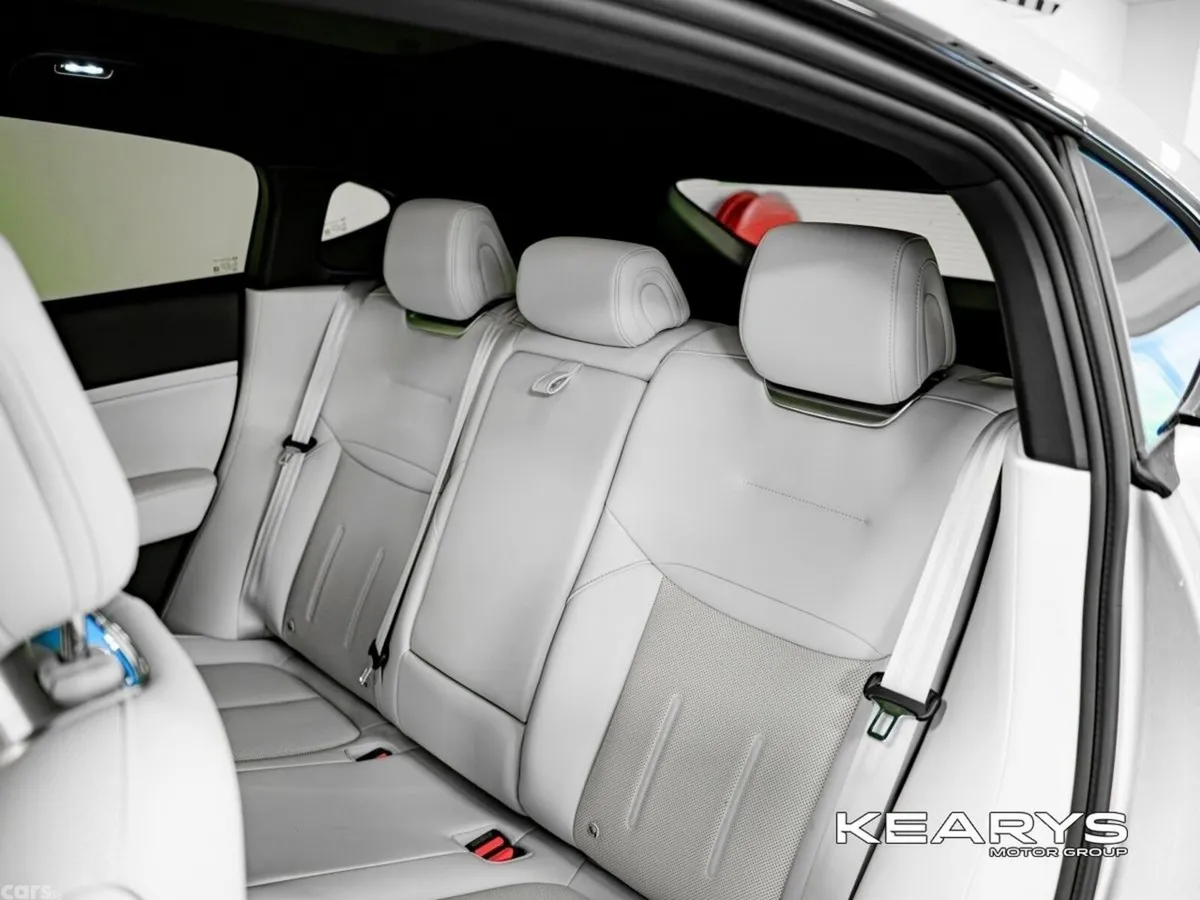 XPeng G6 SUV, Electric, 2026, Grey