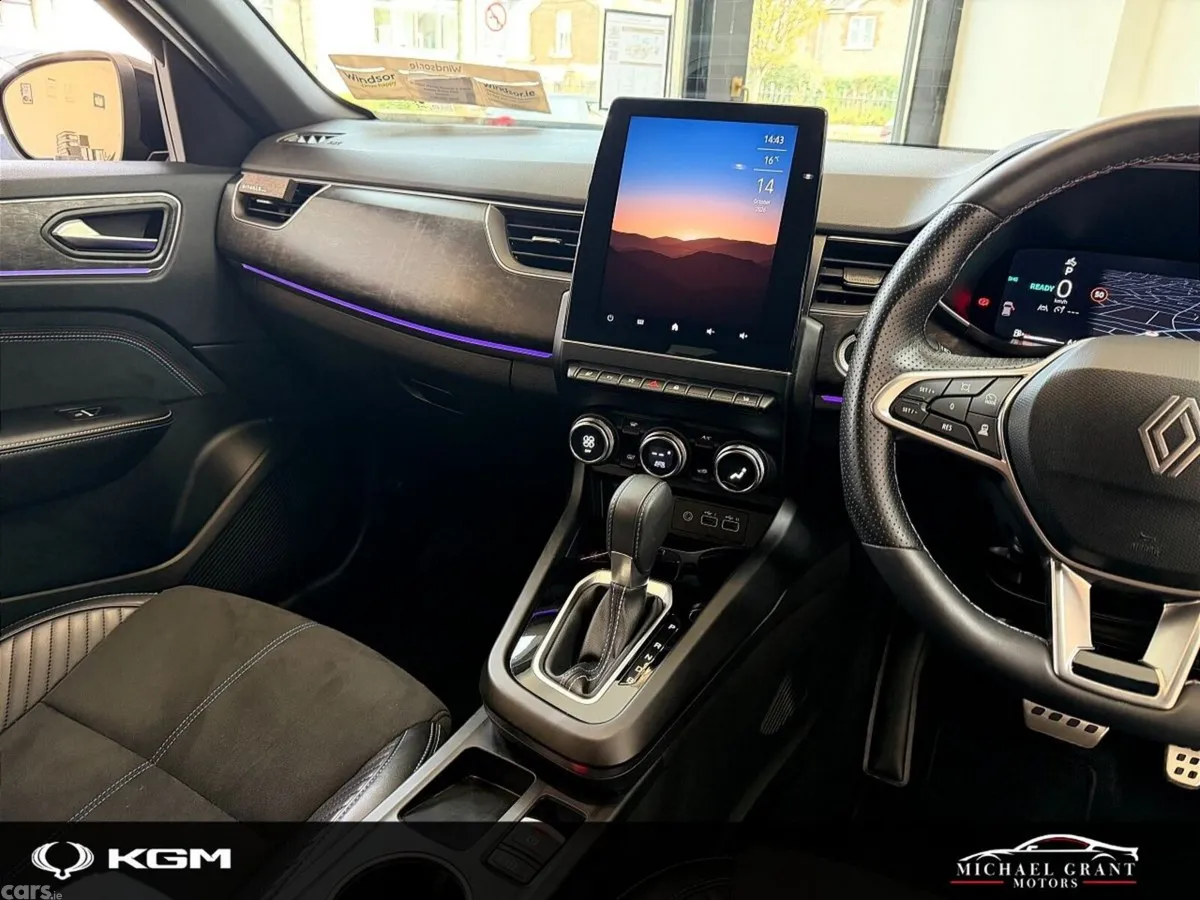 Renault Arkana Hatchback, Petrol Hybrid, 2025, Black