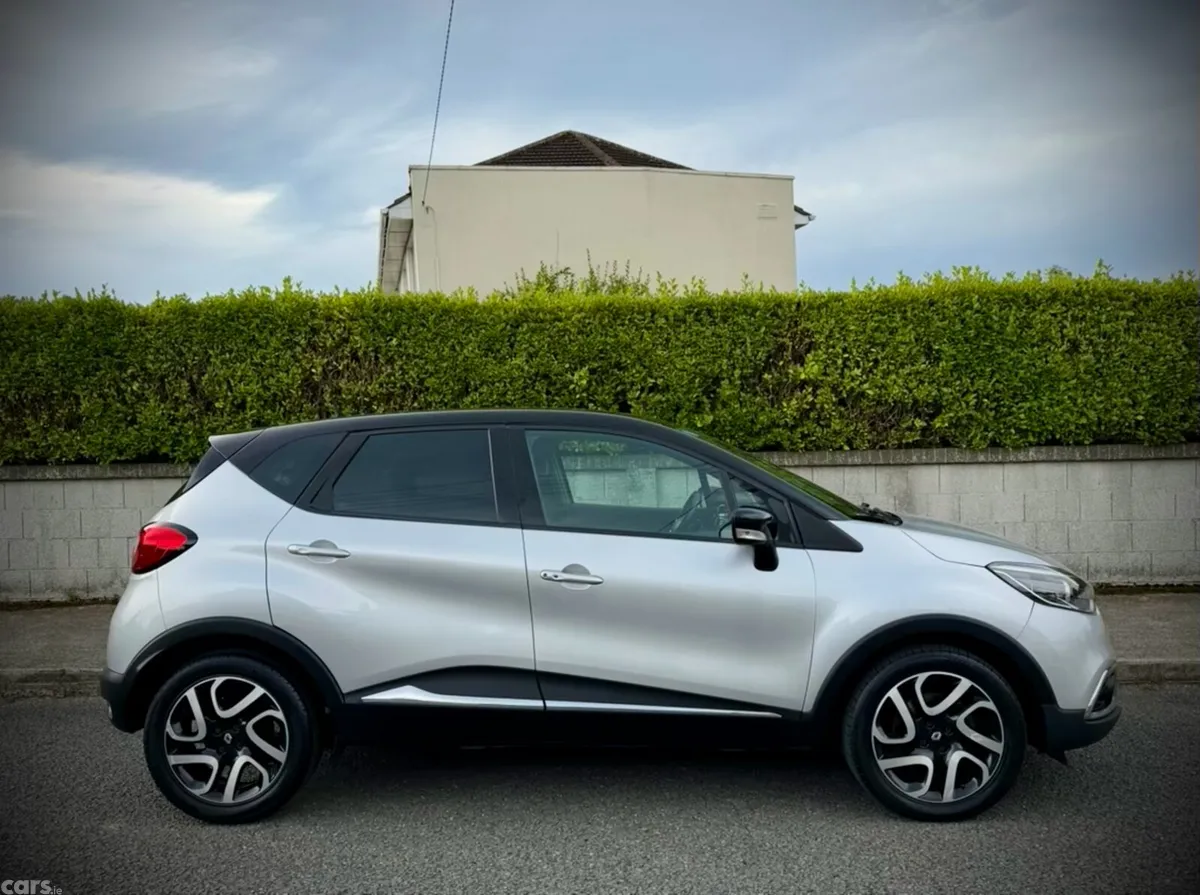 Renault Captur Hatchback, Diesel, 2015, Silver