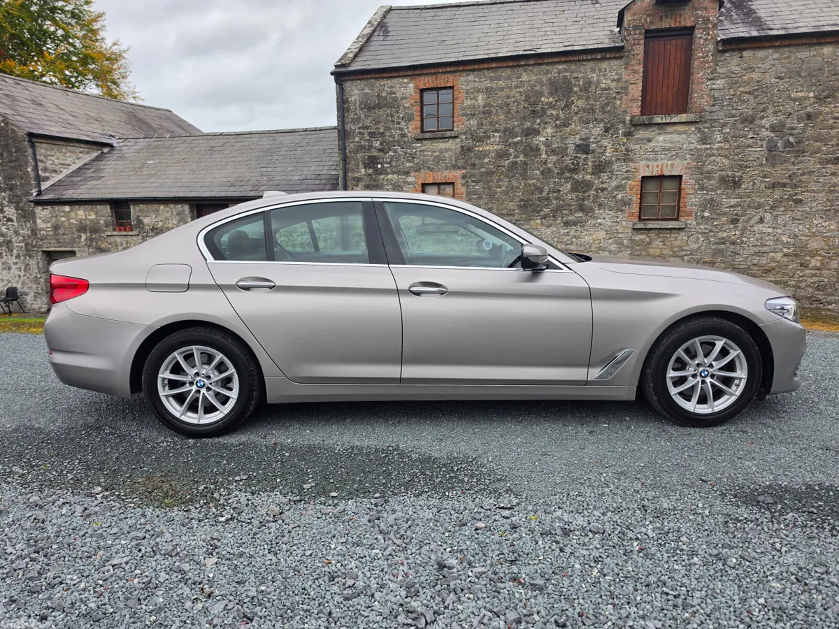 BMW 5-Series Saloon, Diesel, 2018, Grey
