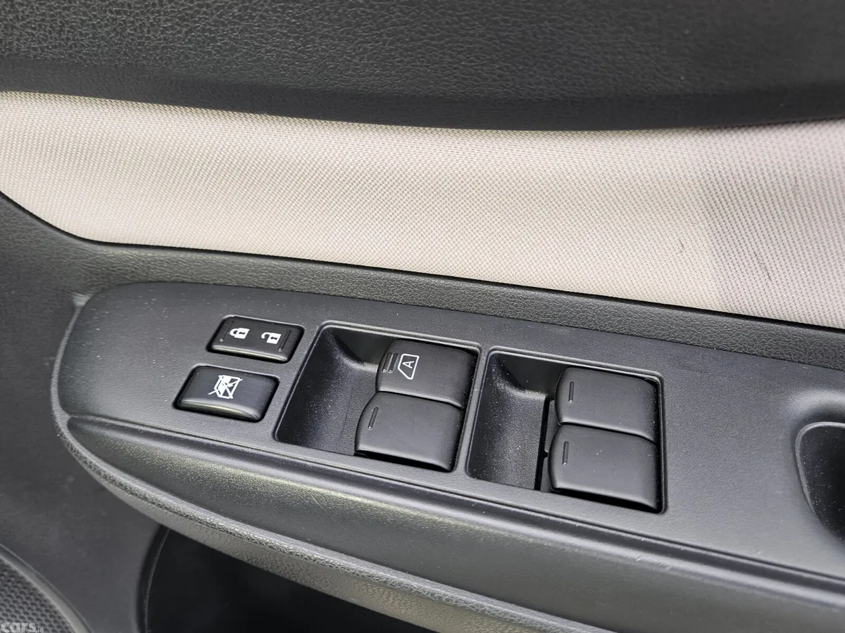 Nissan Note Hatchback, Petrol, 2021, White