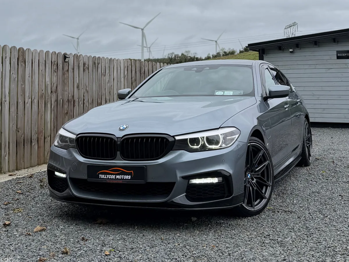 BMW 5-Series Saloon, Petrol Plug-in Hybrid, 2018, Blue