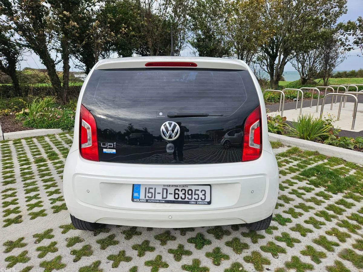 Volkswagen up! Hatchback, Petrol, 2015, White