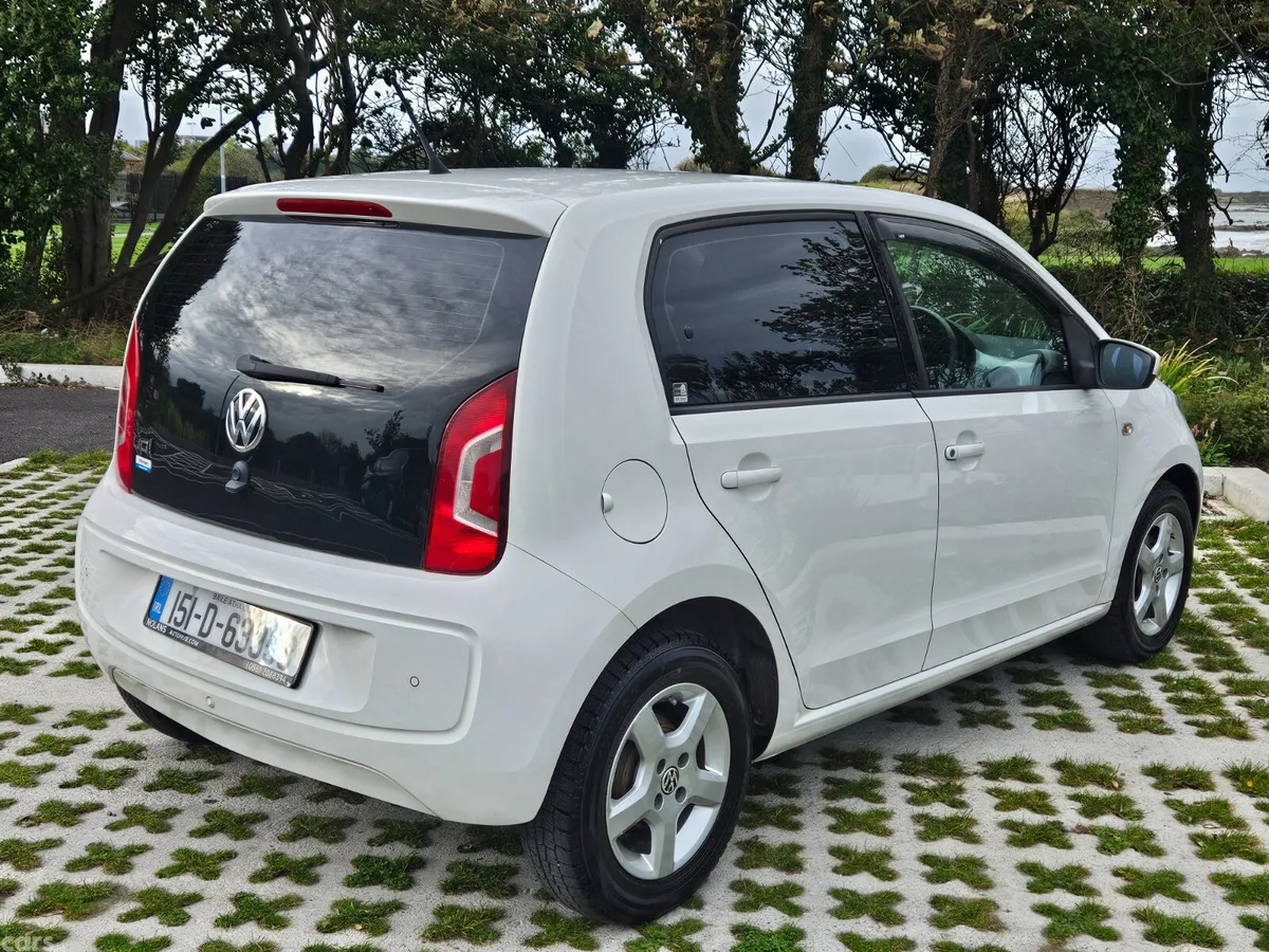 Volkswagen up! Hatchback, Petrol, 2015, White
