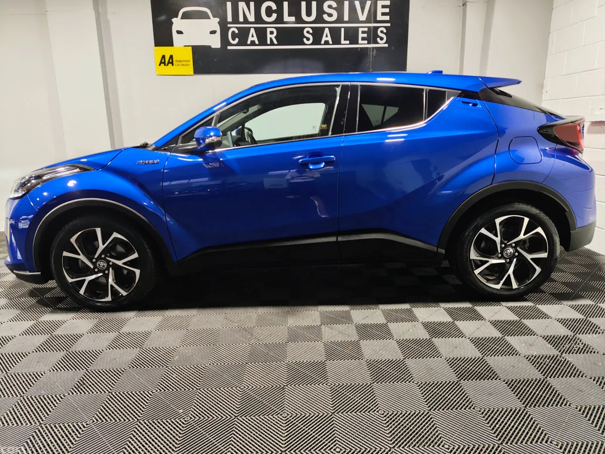 Toyota C-HR Hatchback, Petrol Hybrid, 2022, Blue