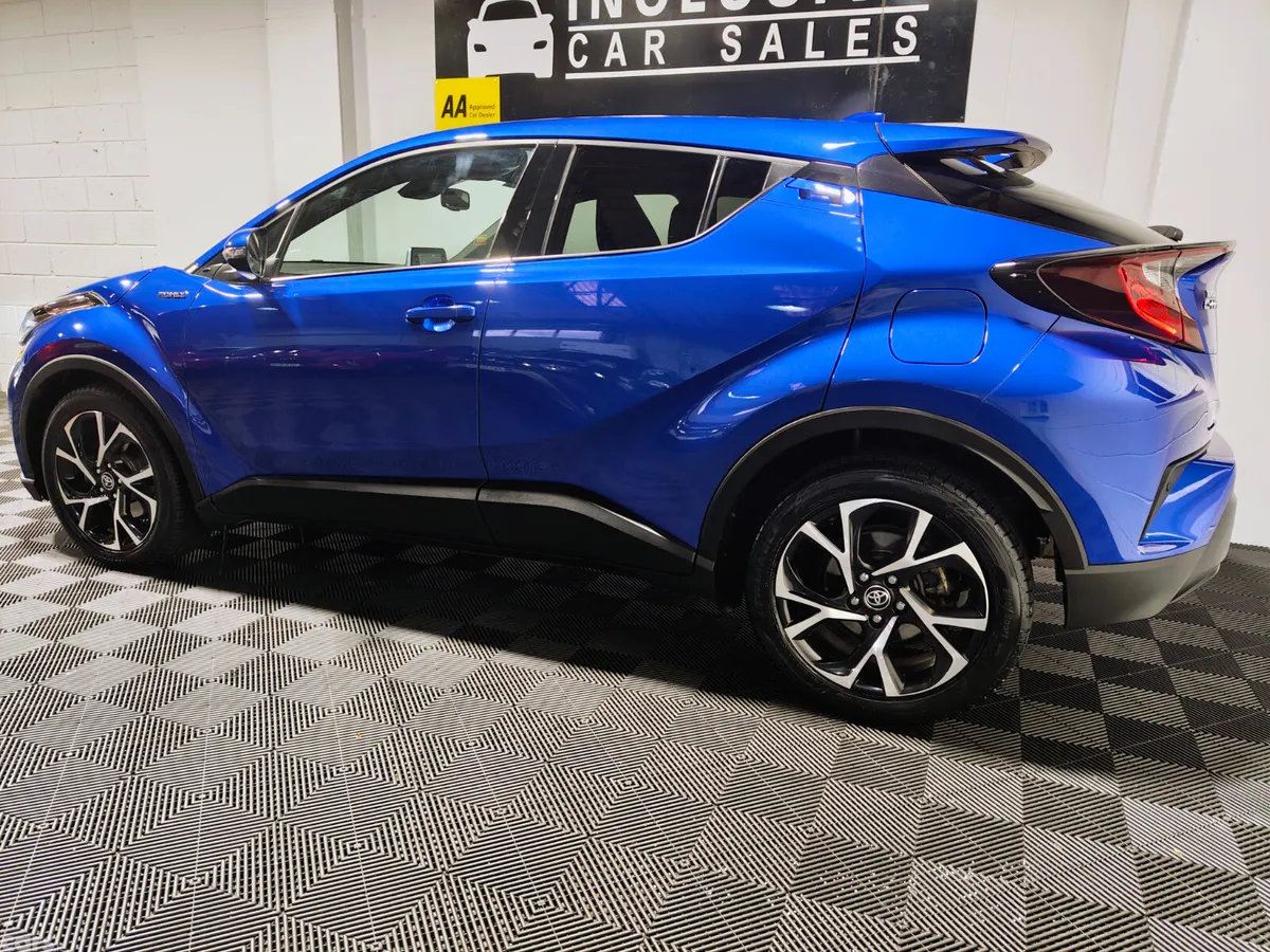 Toyota C-HR Hatchback, Petrol Hybrid, 2022, Blue