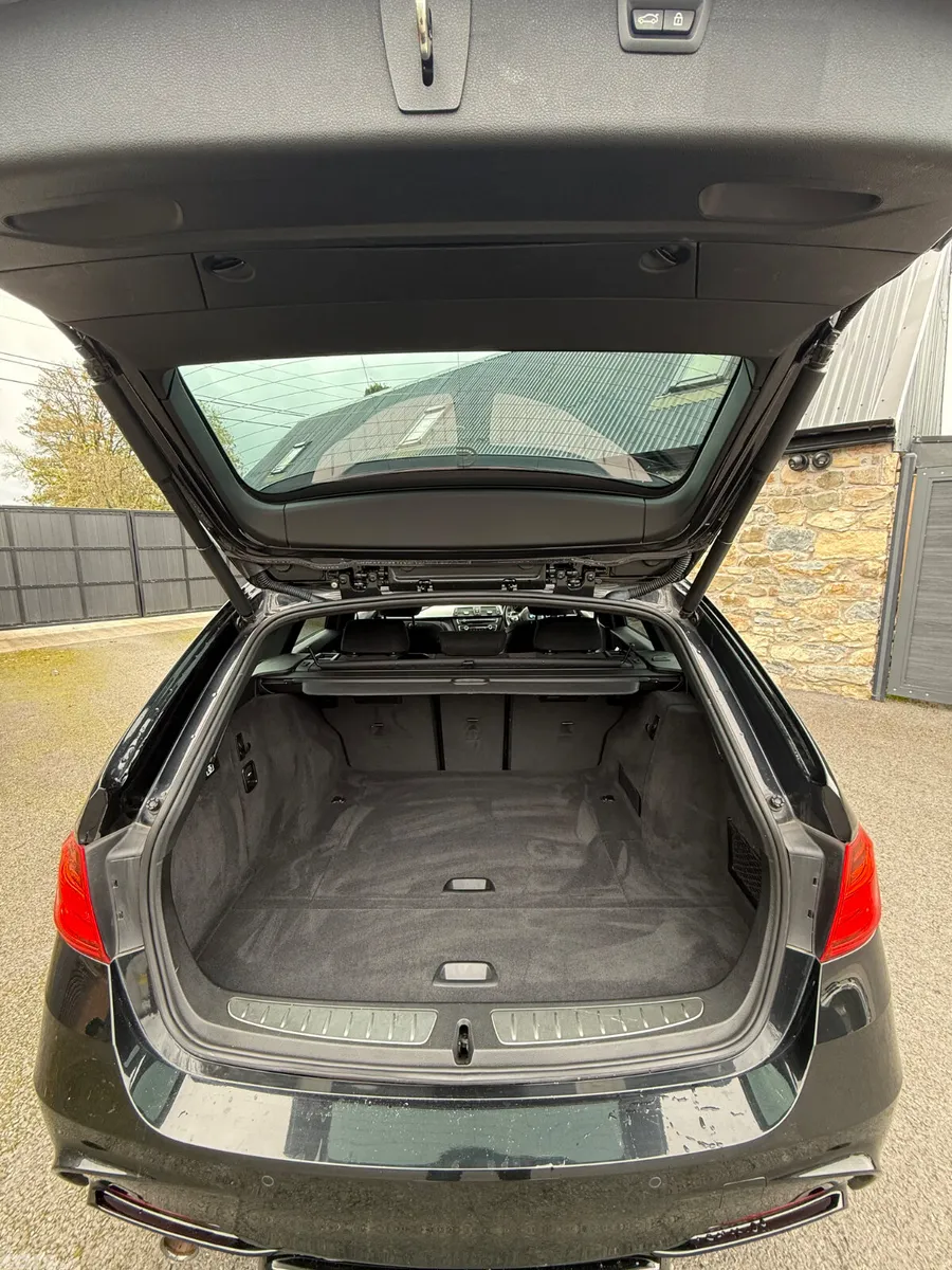 BMW 3-Series Estate, Diesel, 2012, Grey