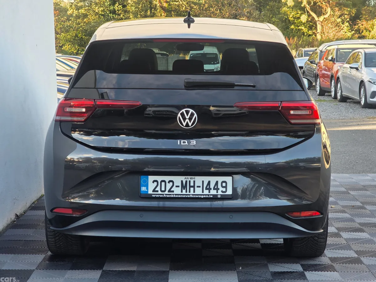 Volkswagen ID.3 Hatchback, Electric, 2020, Grey