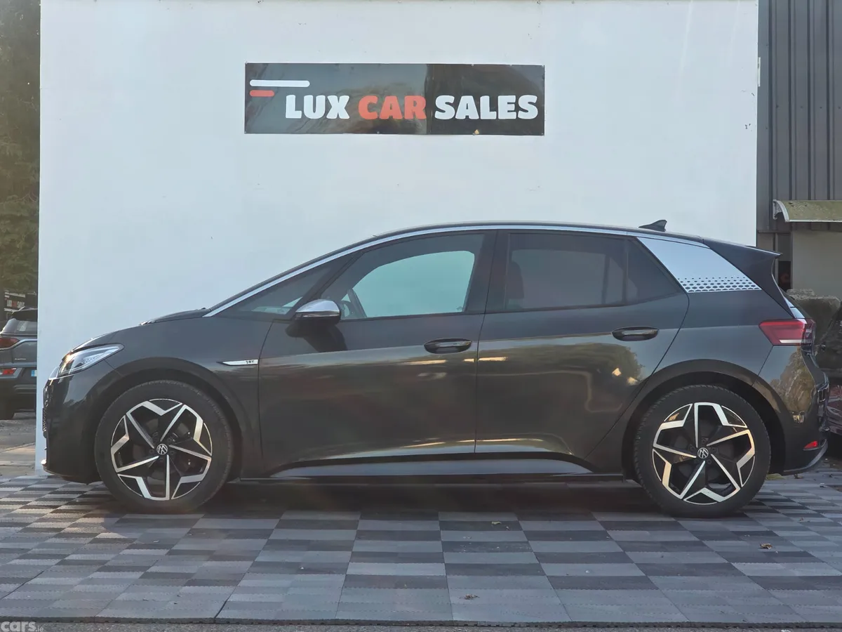Volkswagen ID.3 Hatchback, Electric, 2020, Grey