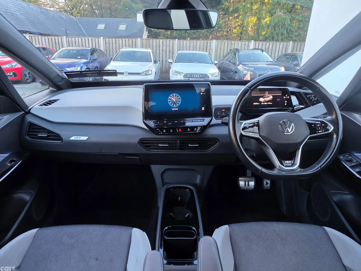 Volkswagen ID.3 Hatchback, Electric, 2020, Grey