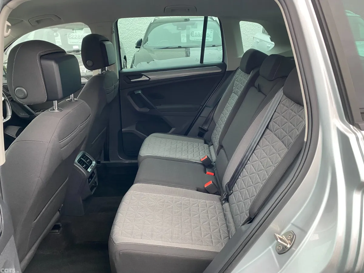 Volkswagen Tiguan SUV, Diesel, 2021, Grey