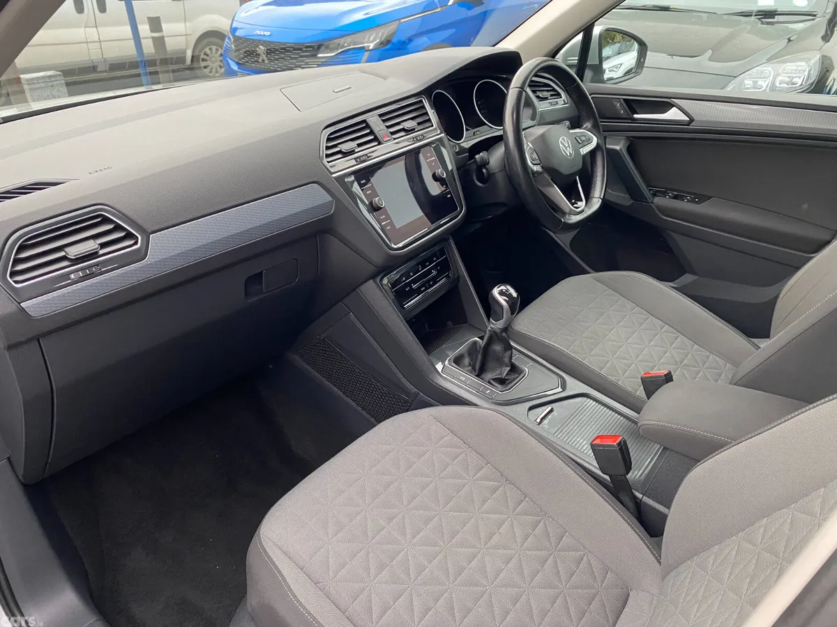 Volkswagen Tiguan SUV, Diesel, 2021, Grey