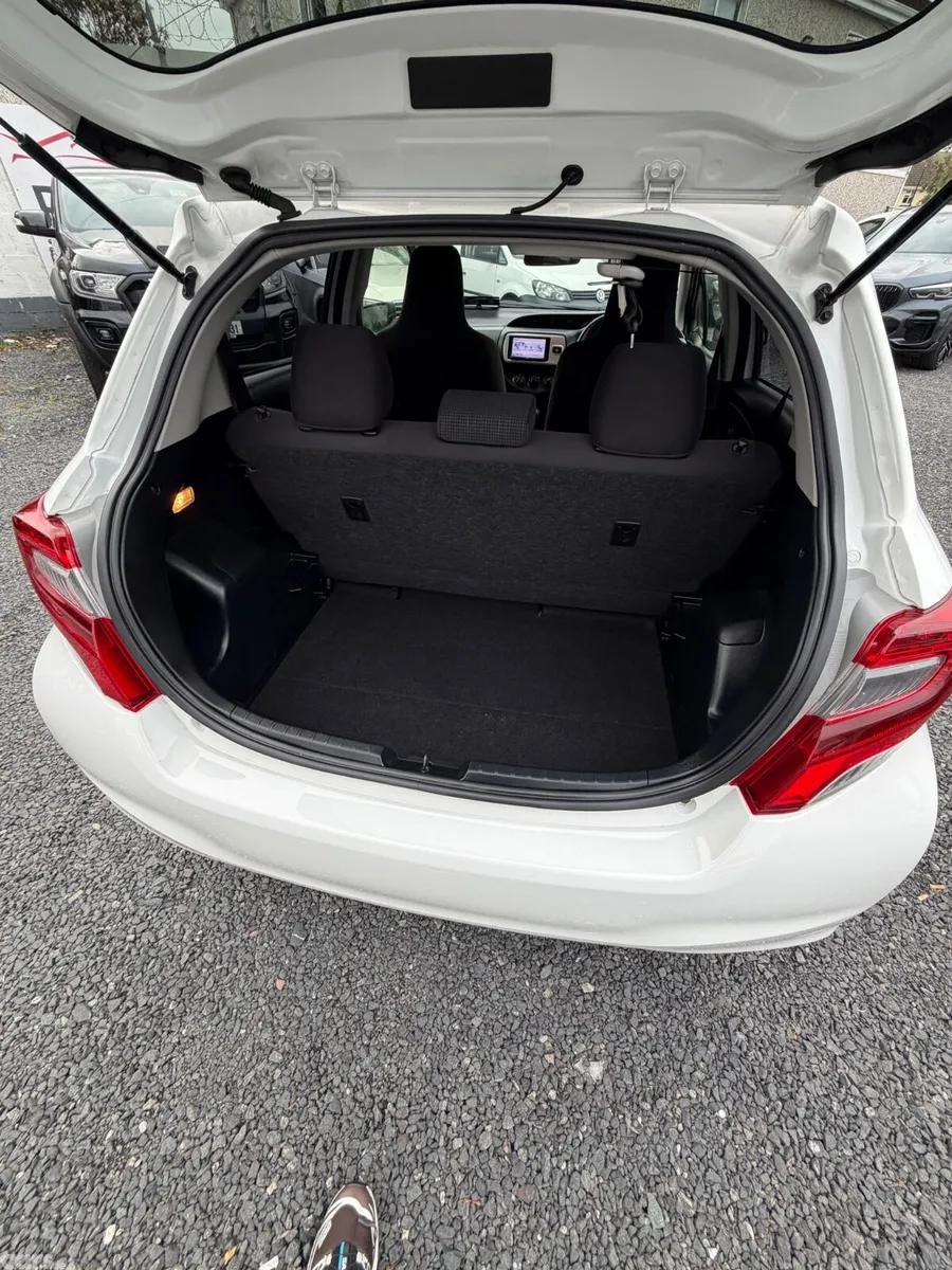 Toyota Vitz Hatchback, Petrol, 2016, White