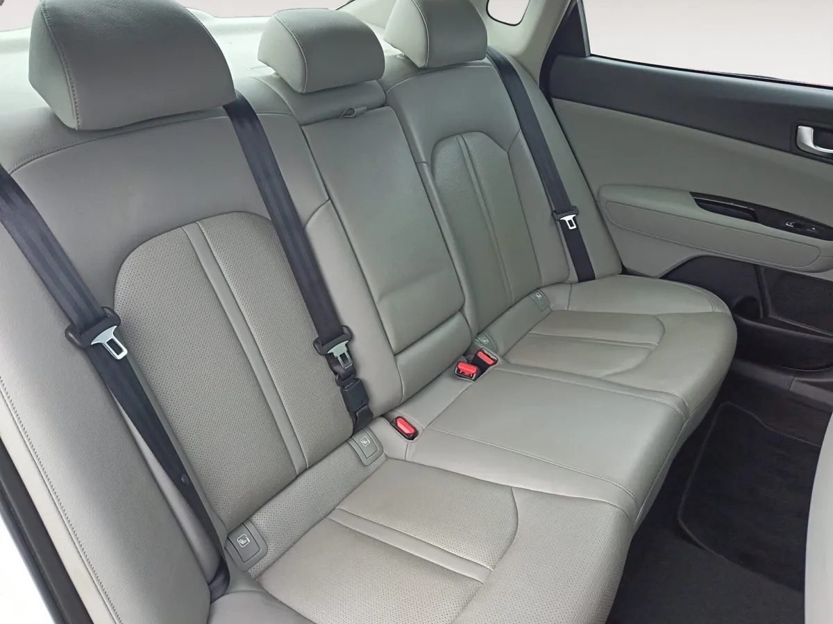 Kia Optima Saloon, Diesel, 2018, White