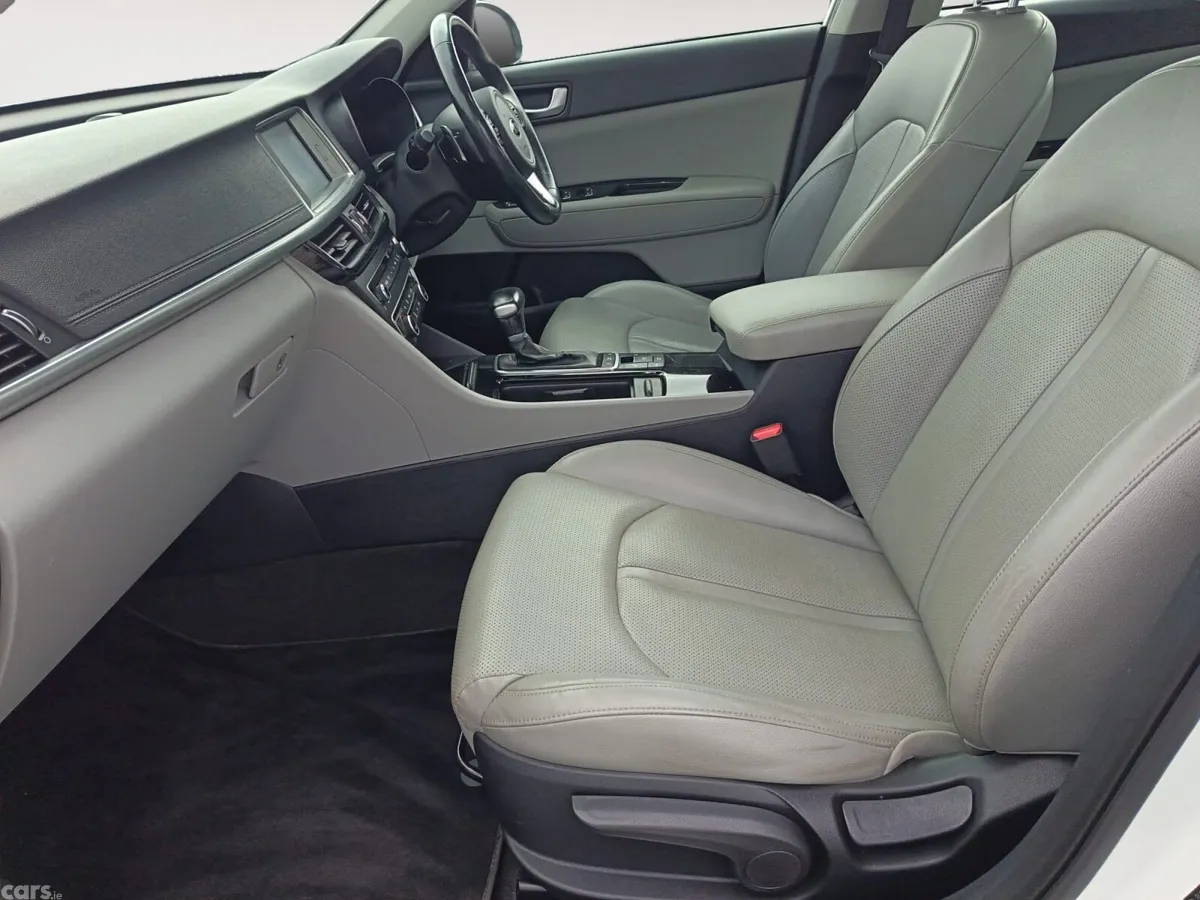 Kia Optima Saloon, Diesel, 2018, White