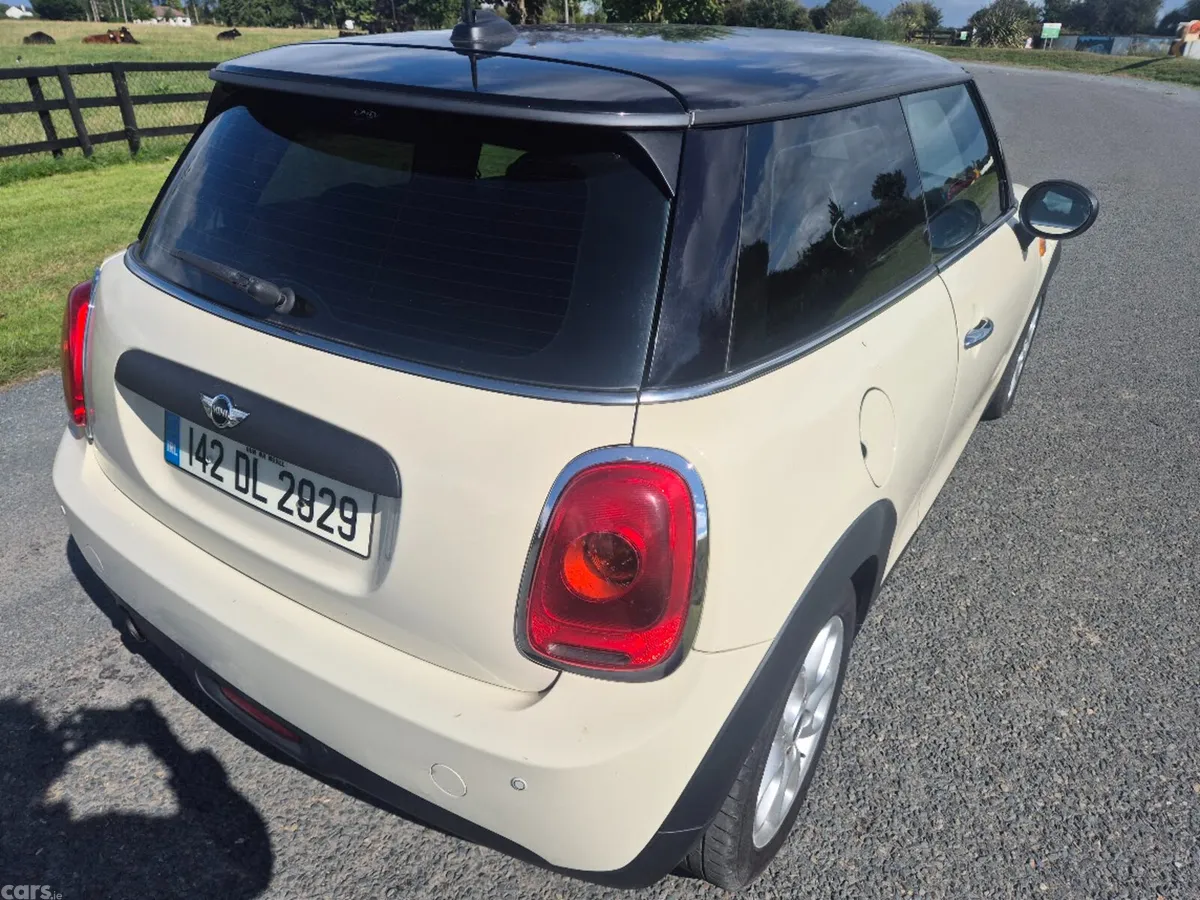 Mini One Hatchback, Diesel, 2014, White