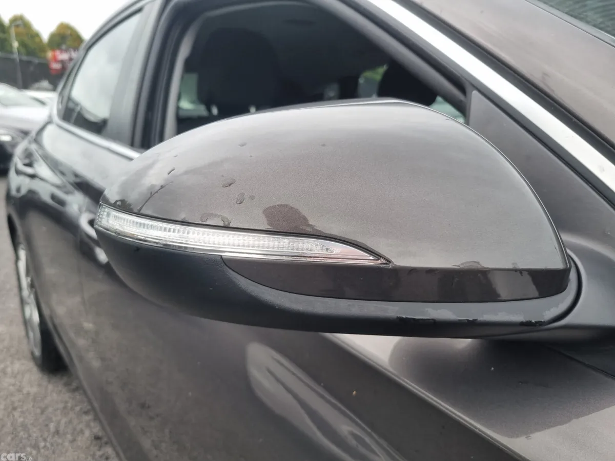 Hyundai i30 Hatchback, Petrol, 2018, Brown
