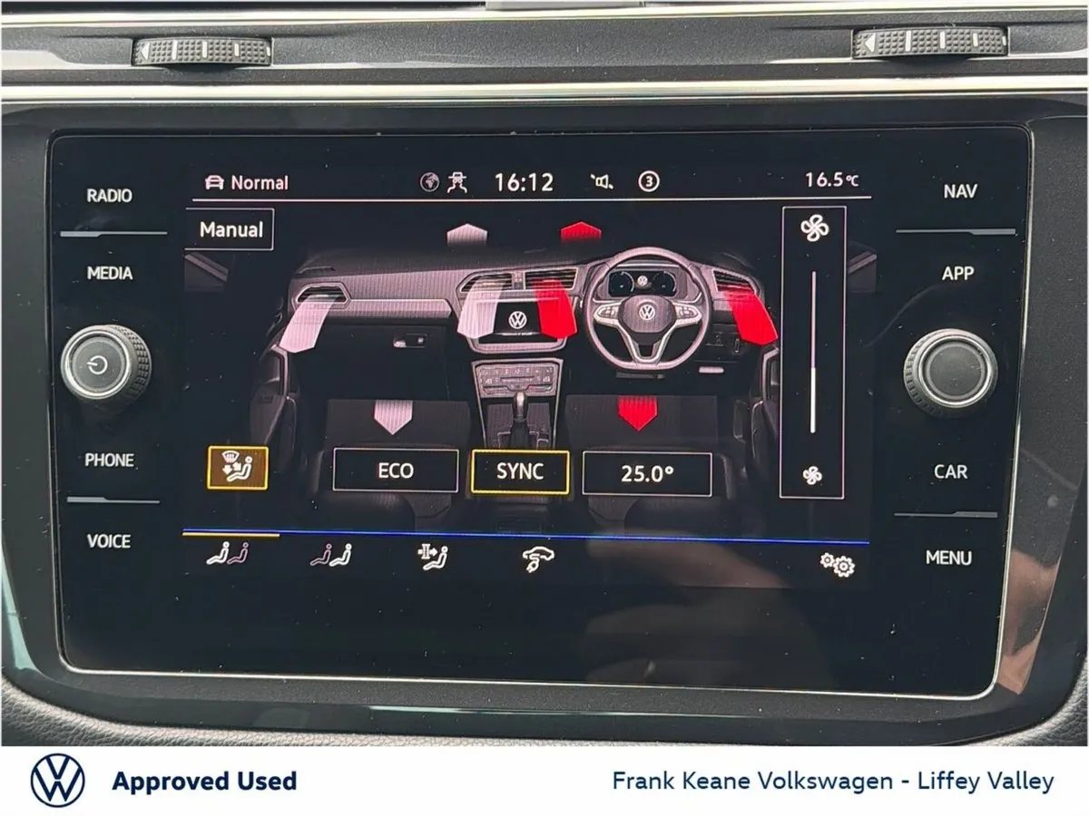 Volkswagen Tiguan SUV, Petrol Plug-in Hybrid, 2023, Black
