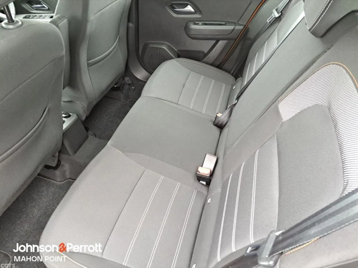 Dacia Sandero Stepway Hatchback, Petrol, 2022, Orange