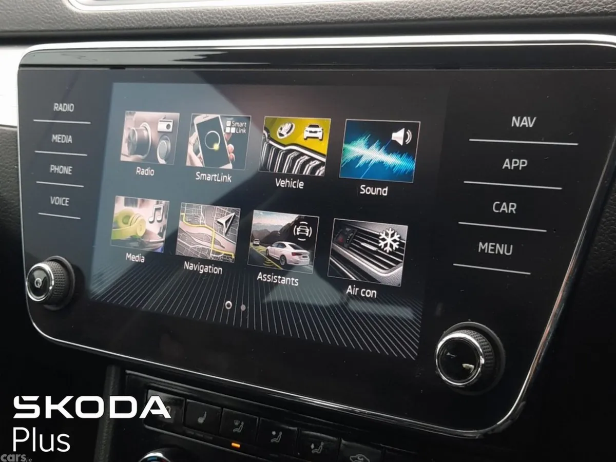 Skoda Superb Saloon, Diesel, 2023, Black