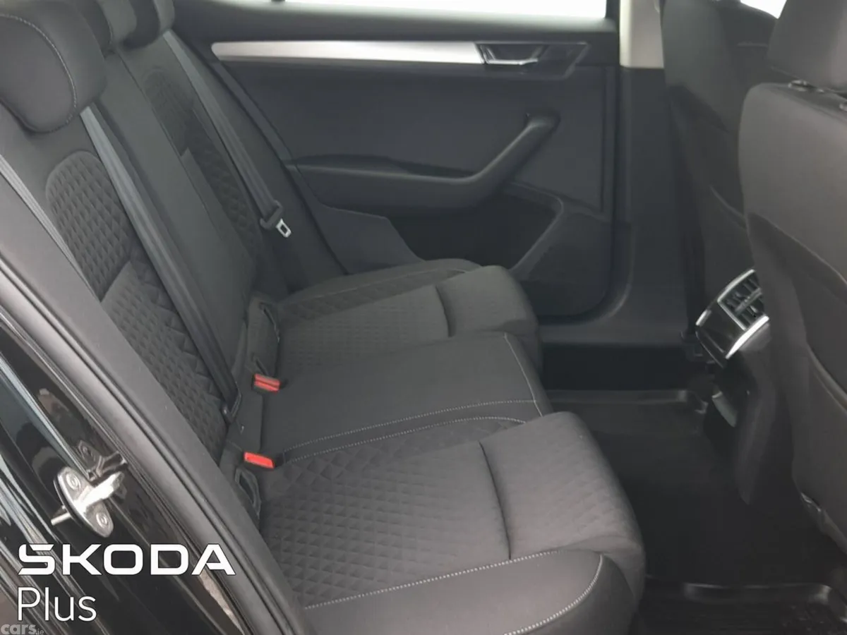 Skoda Superb Saloon, Diesel, 2023, Black