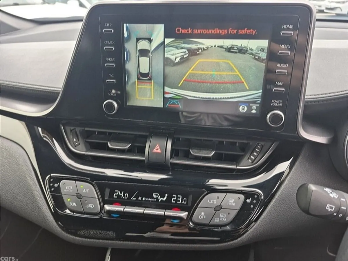 Toyota C-HR SUV, Petrol Hybrid, 2020, White