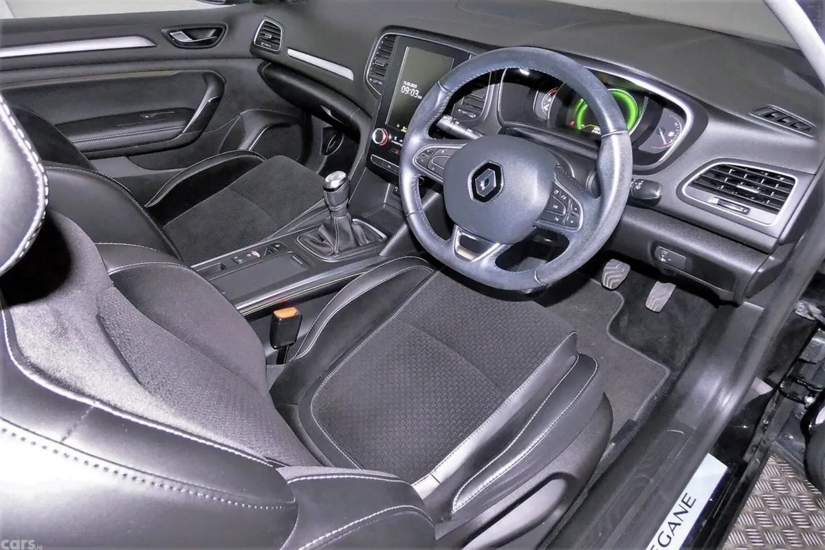Renault Megane Saloon, Diesel, 2018, Black