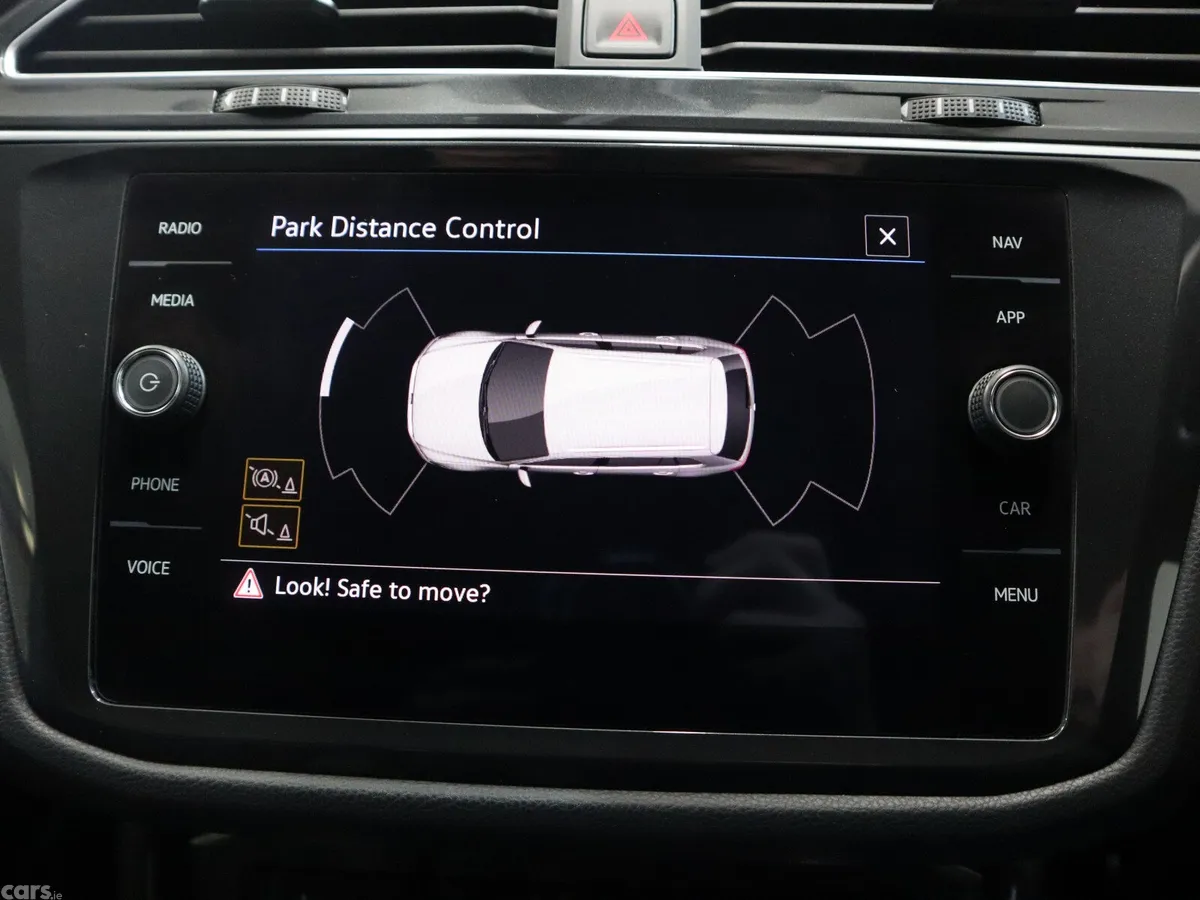 Volkswagen Tiguan SUV, Petrol Hybrid, 2023, Black