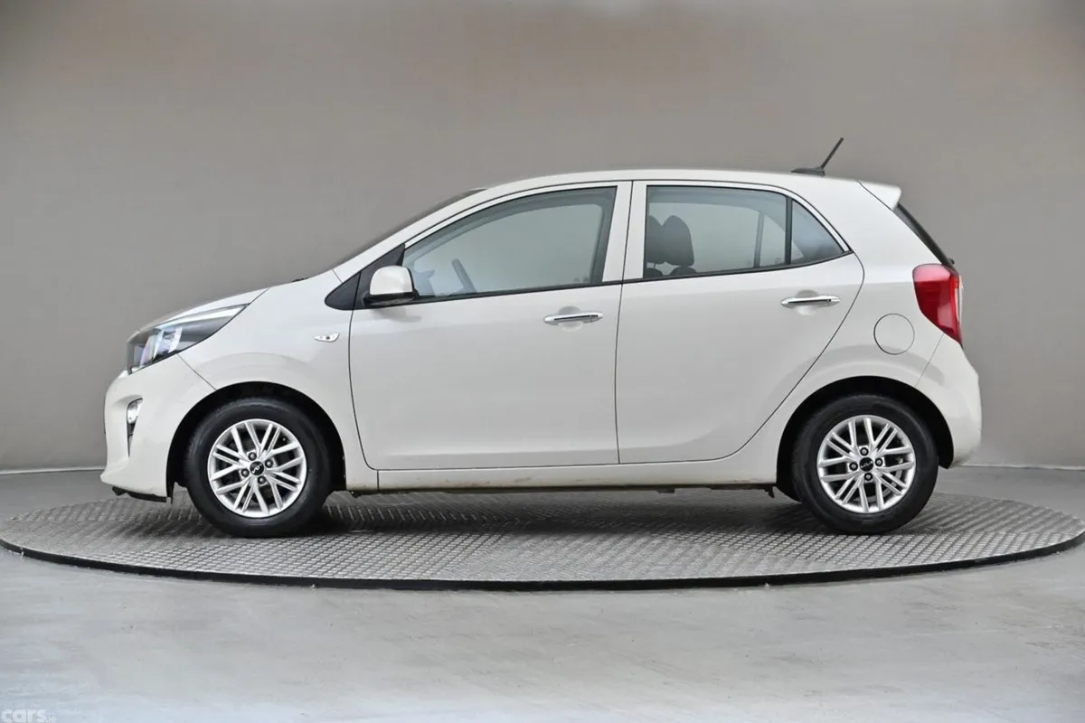Kia Picanto Hatchback, Petrol, 2023, Yellow