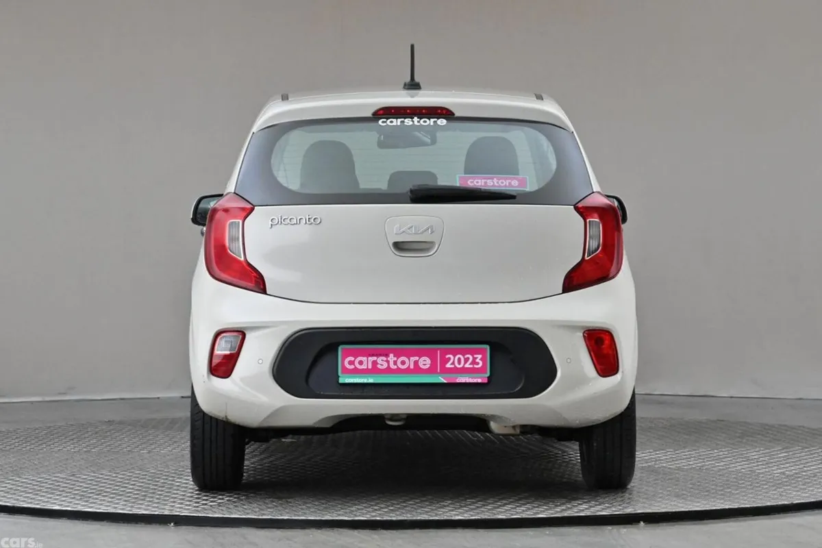 Kia Picanto Hatchback, Petrol, 2023, Yellow
